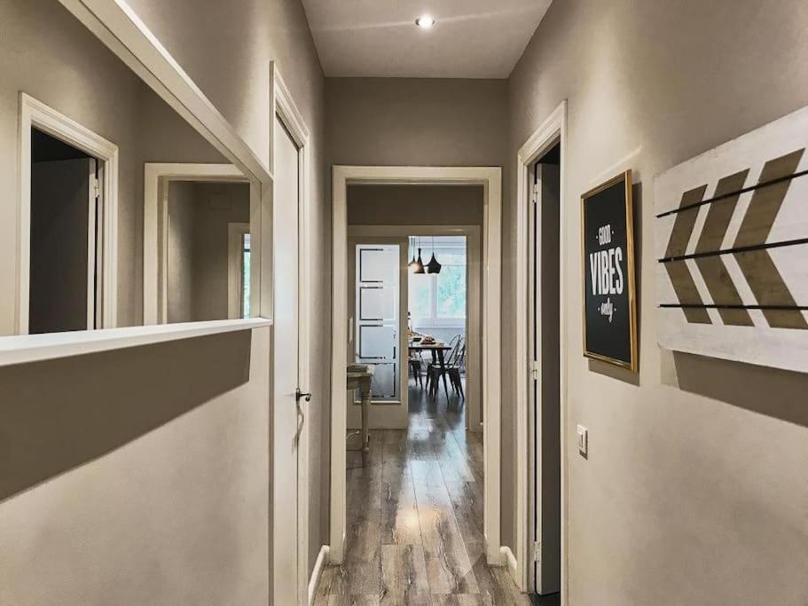 Magnificent 4 Bedroom Apartment In Eixample Barcelona Exterior photo